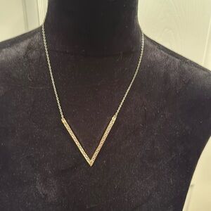 V shaped statement necklace